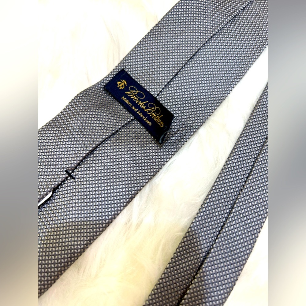 Brook brothers tie